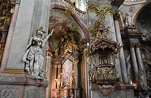 Archivo:Church of St. Nicholas, Baroque interior, !703-63, Little Quarter, Prague (11) (26214600735)