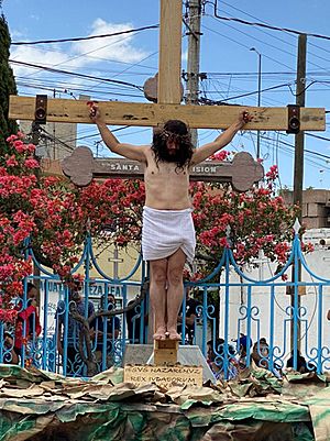Archivo:Crucificcion, Semana Santa 2021 (Bo. La Concepción)