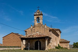 Archivo:Ermita de la Virgen de las Angustias, Recuerda, Soria, España, 2017-05-26, DD 43