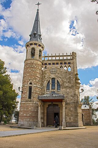 Ermita de la Virgen del Rosario de Pastores, Huerta de Valdecarábanos.jpg
