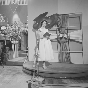 Archivo:Eurovision Song Contest 1958 - Raquel Rastenni