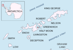 Half-Moon-Island-location-map.png