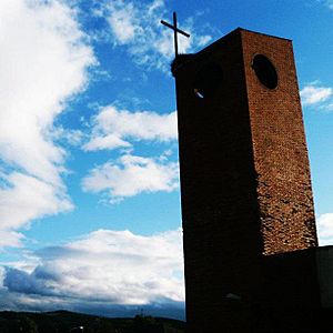 Archivo:Iglesia San Isidro.