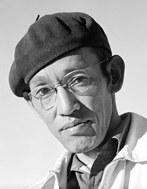 Archivo:Manzanar portrait Toyo Miyatake 00100u