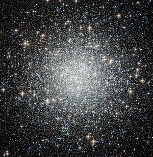 Archivo:Messier 53 HST