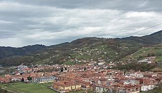 Panorámica general de Pola de Laviana.jpg