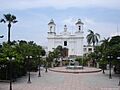 Parque Central e Iglesia