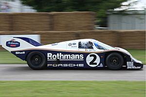 Archivo:Porsche 956 Rothmans