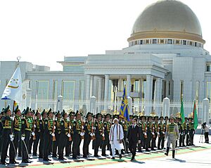 Archivo:Prime Minister Narendra Modi in Turkmenistan