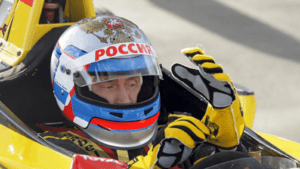 Archivo:Putin drives Formula 1