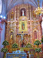 Archivo:Retablo dorado Santuario de Nuestra Señora de Guadalupe, Aguascalientes 02