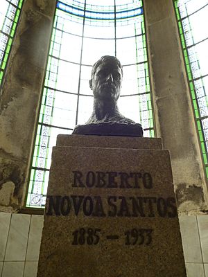 Archivo:Roberto Nóvoa Santos