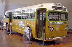 Archivo:Rosa Parks Bus