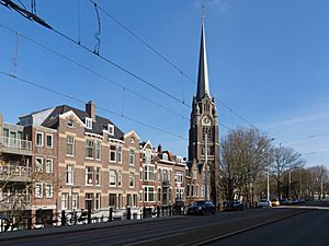 Archivo:Rotterdam-Kralingen, de Sint-Lambertuskerk RM506428 foto5 2016-02-28 13.57