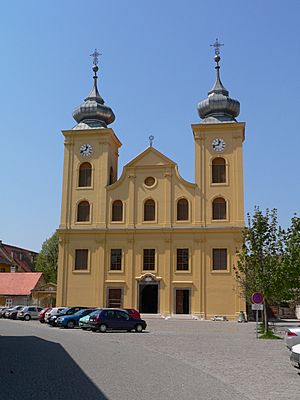Archivo:St. Michael's Church, Osijek