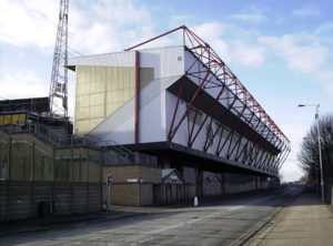 Archivo:Valley Parade Midland Road