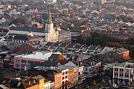 Vxla-us-la-neworleans-frenchquarter-park-jacksonsquare