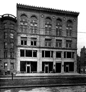 Archivo:1903 NewCenturyBuilding HuntingtonAve Boston