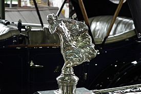 Archivo:1925 Rolls-Royce Phantom I Whisper Mascot (5953300747)