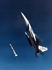 Archivo:ASAT missile launch