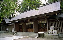 Archivo:Amanoiwato Nishihongu