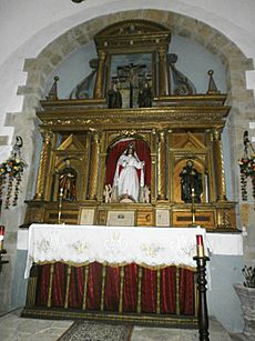 Archivo:Bendueños Altar mayor del Santuario de Bendueños