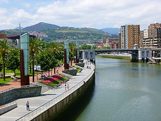 Bilbao - Muelle Evaristo Churruca.jpg