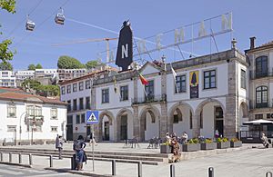 Archivo:Bodega Sandeman, Vila Nova de Gaia, Portugal, 2012-05-09, DD 05