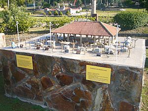 Archivo:Catalunya en Miniatura-Plaça porxada de Granollers