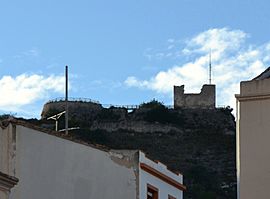 Archivo:El castell de santa Anna d'Oliva