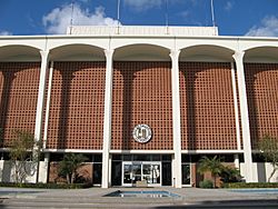 Fullerton city hall.jpg