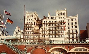 Archivo:Grand-Hotel-Following-Bomb-Attack-1984-10-12