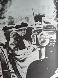 Archivo:La princesse Charlotte de Belgique, impératrice du Mexique à Bouchout vers 1914