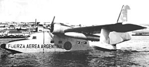 Archivo:PRIMER VUELO REGULAR DE LADE A LAS ISLAS MALVINAS albatross