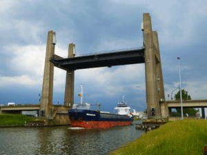 Archivo:Ringbrug Open 2