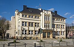 Stadhaus Péiteng 01.jpg