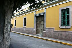 Archivo:The library in Tegucigalpa (523608127)