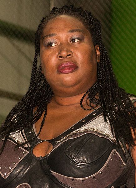 Amazing Kong Smash 2014 (cropped)