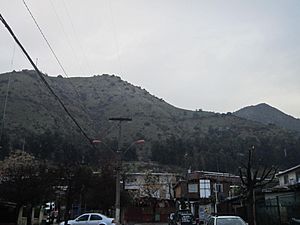 Archivo:Cerro Las Canteras desde El Barrero
