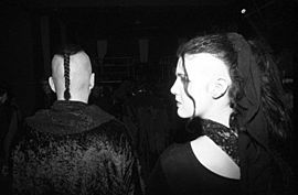Archivo:Dark Wave im Tanzcafe LiBell
