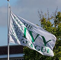 Archivo:Ivy League flag at Brown Stadium
