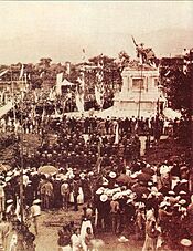 Archivo:MonumentoNacional1895