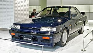 Archivo:Nissan Skyline R31 2000 GTS-R 002