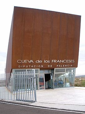 Revilla de Pomar - Cueva de los Franceses 2.JPG
