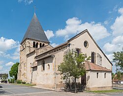 Saint George church in Desertines (5).jpg