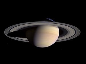 Archivo:Saturn PIA06077