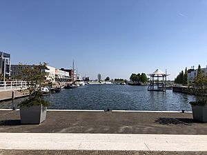 Archivo:Zeewolde-haven