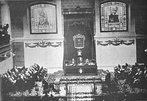 Archivo:1897-02-15, La Ilustración Española y Americana, Madrid.—Recepción de D. Benito Pérez Galdós en la Real Academia Española.—Don Marcelino Menéndez y Pelayo contestando al discurso del nuevo académico (cropped)