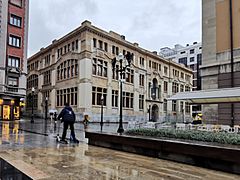 Antigua Escuela de Comercio en Gijón