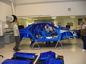 Archivo:Atkinson WRC Impreza in shop